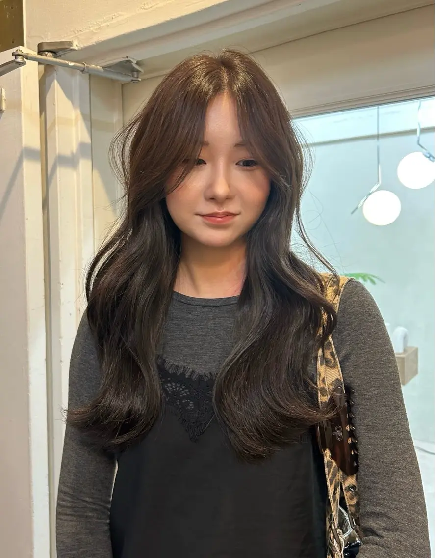 ロング カラー 透明感カラー/渋谷 chisaのヘアスタイル