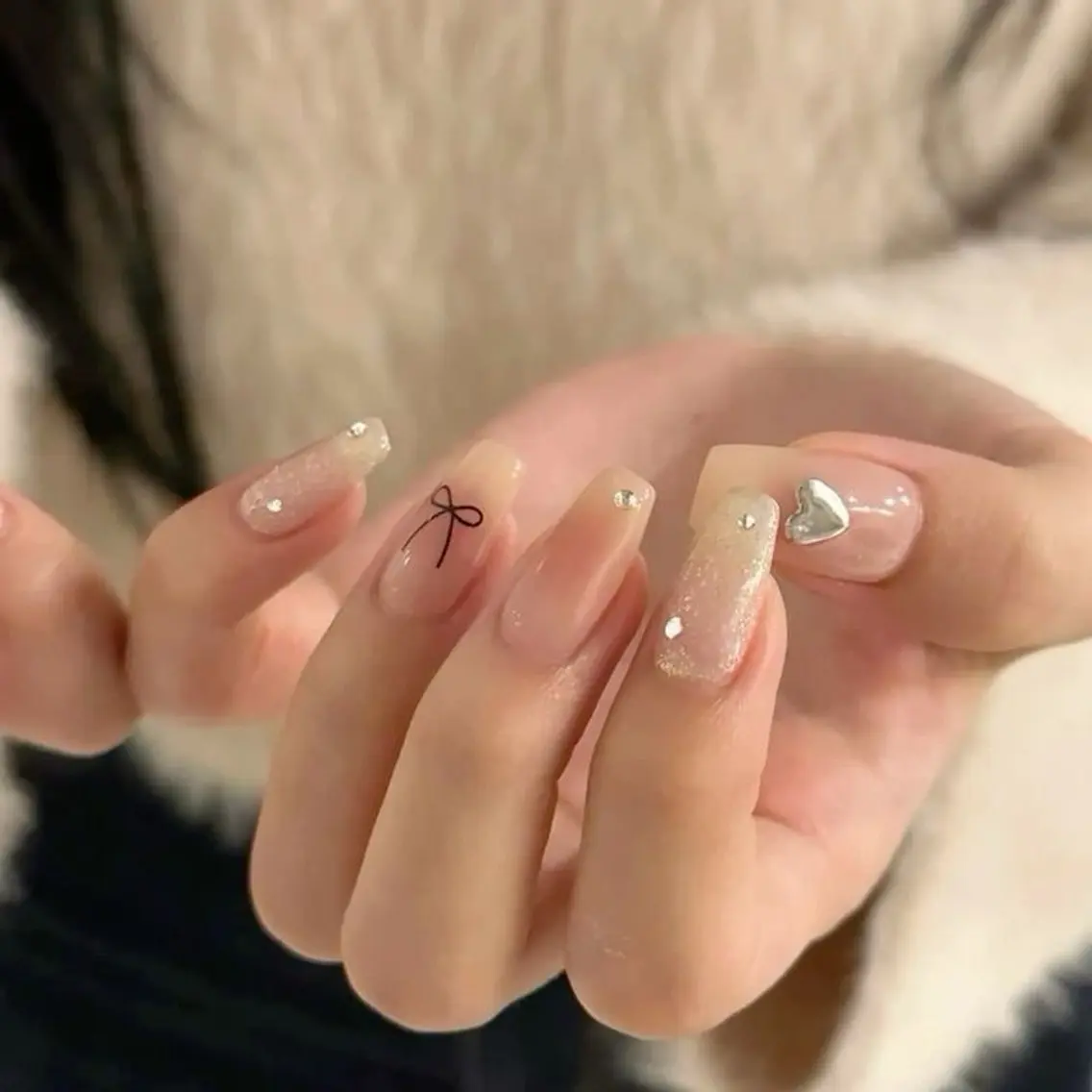 ネイル 韓国ネイル 持ち込み ハンドネイル RINN ANA.CHUOのネイルデザイン