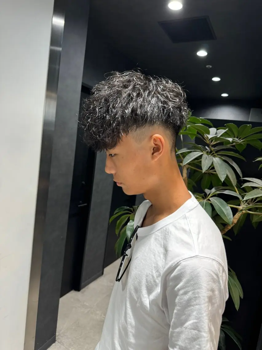 パーマ メンズ スペインカール カット パーマ メンズ特化⚡️パーマ テッタのヘアスタイル