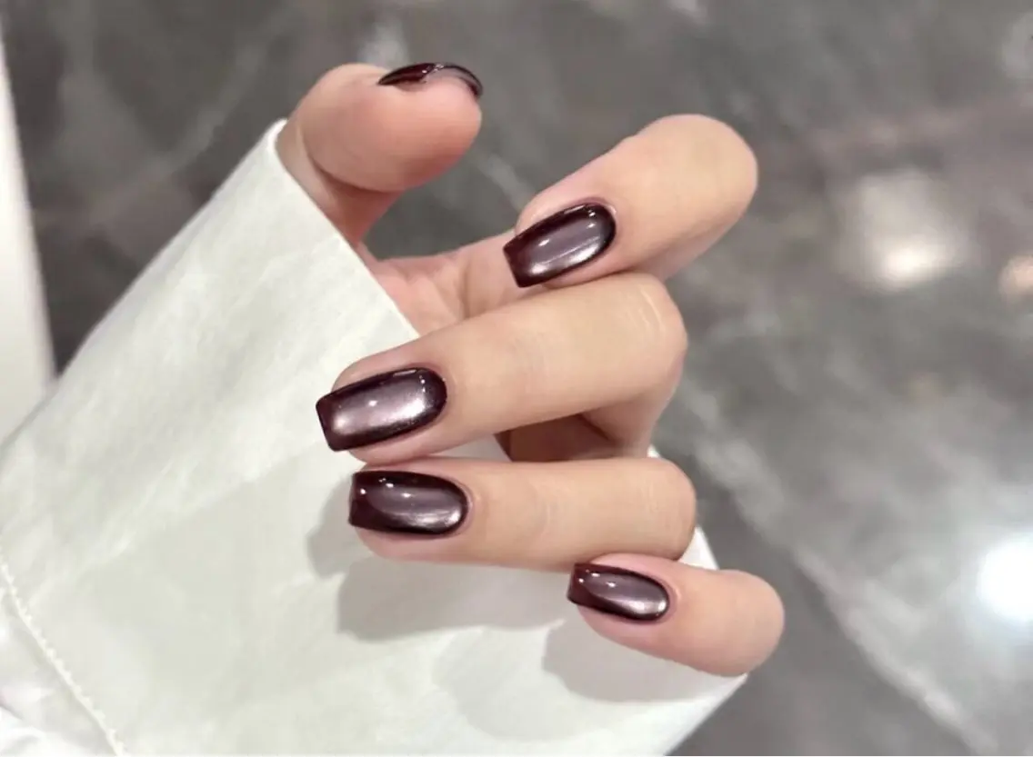 ネイル オーロラネイル チークネイル 長さ出し フレンチネイル ジェルネイル Sun Nail ミルクのネイルデザイン