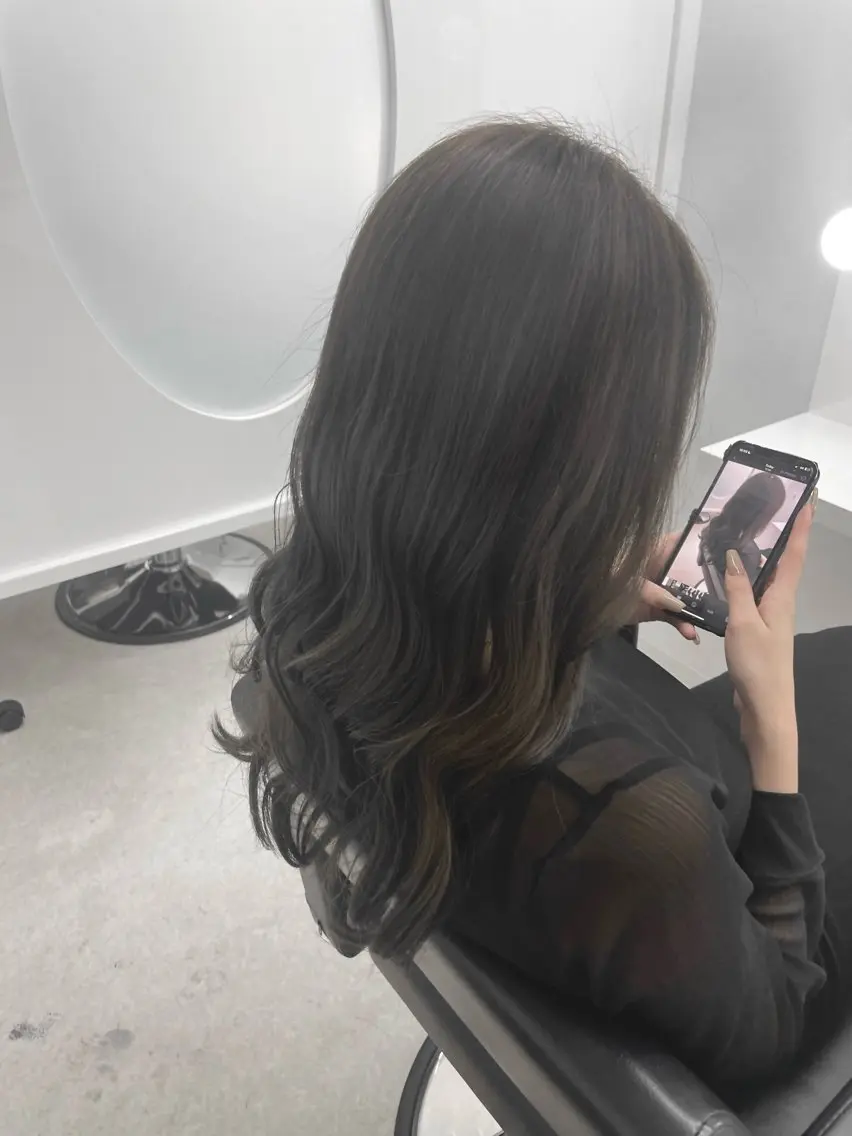 ロング カラー カット ヘアカラー トリートメント 《Zina札幌大通》 Hinano🐻のヘアスタイル