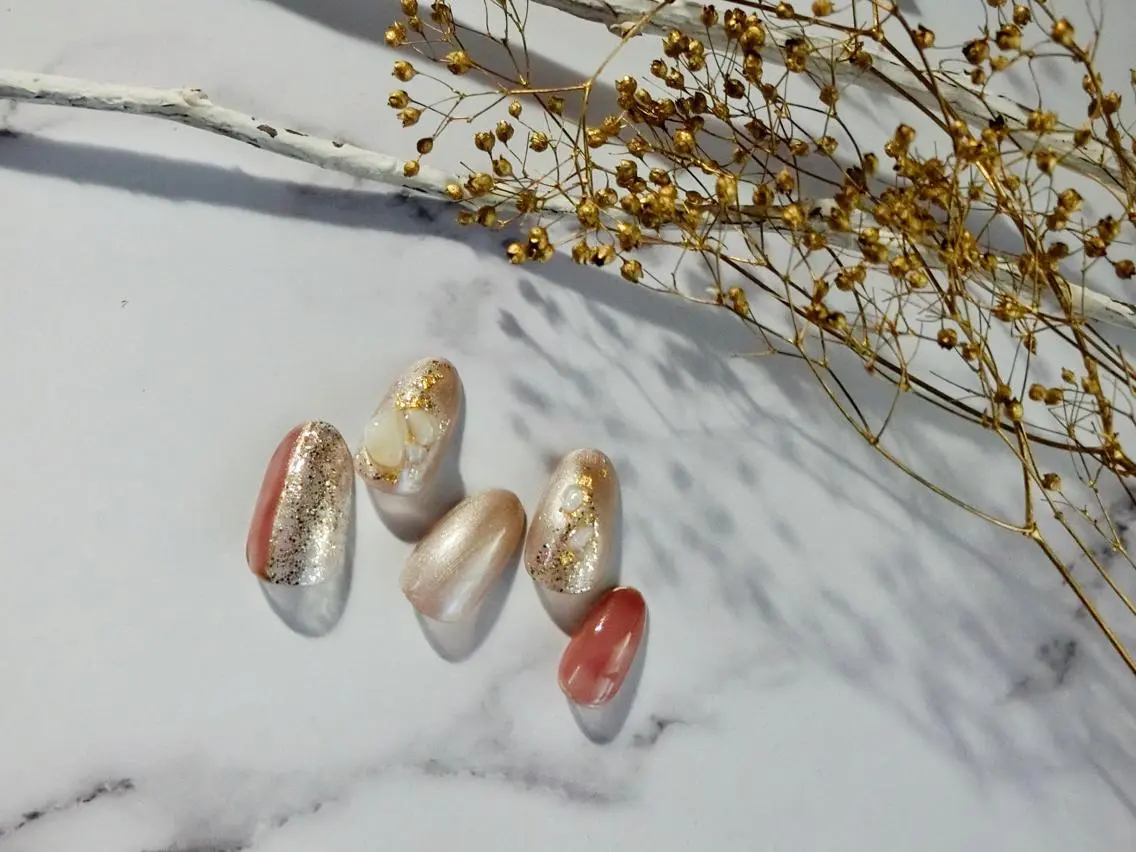 ネイル 神戸駅ネイルサロン PE NAILSのネイルデザイン
