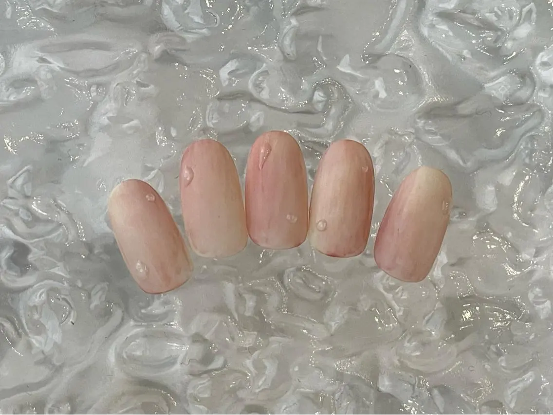 ネイル アートネイル ジェルネイル ニュアンスネイル オフィスネイル シンプルネイル ハンドネイル kinjo yuaのネイルデザイン
