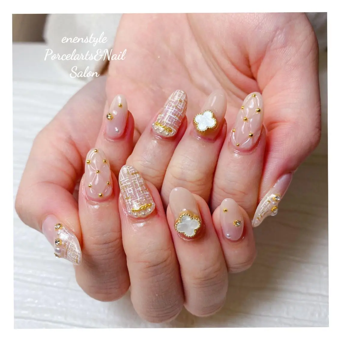ミディアム ネイル 🐾enen style 🐾のネイルデザイン