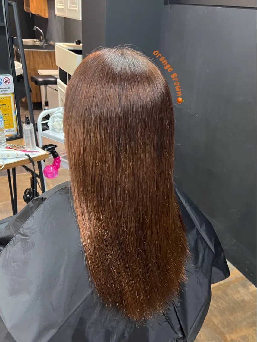 セミロング カラー ブラウンカラー オレンジ オレンジブラウン ヘアカラー 愛 理のヘアスタイル