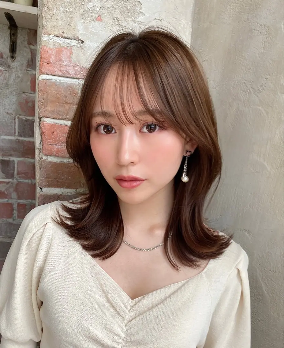 ミディアム くびれヘア レイヤーカット シースルーバング 🧡くびれヘア/前髪 顔周り🧡久原結衣のヘアスタイル