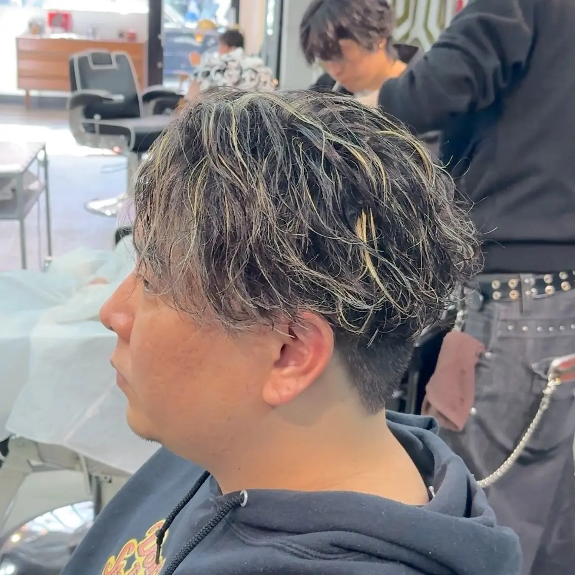 ミディアム パーマ ヘアアレンジ メンズ MENIN メンズ サロン 望月 涼太のヘアスタイル