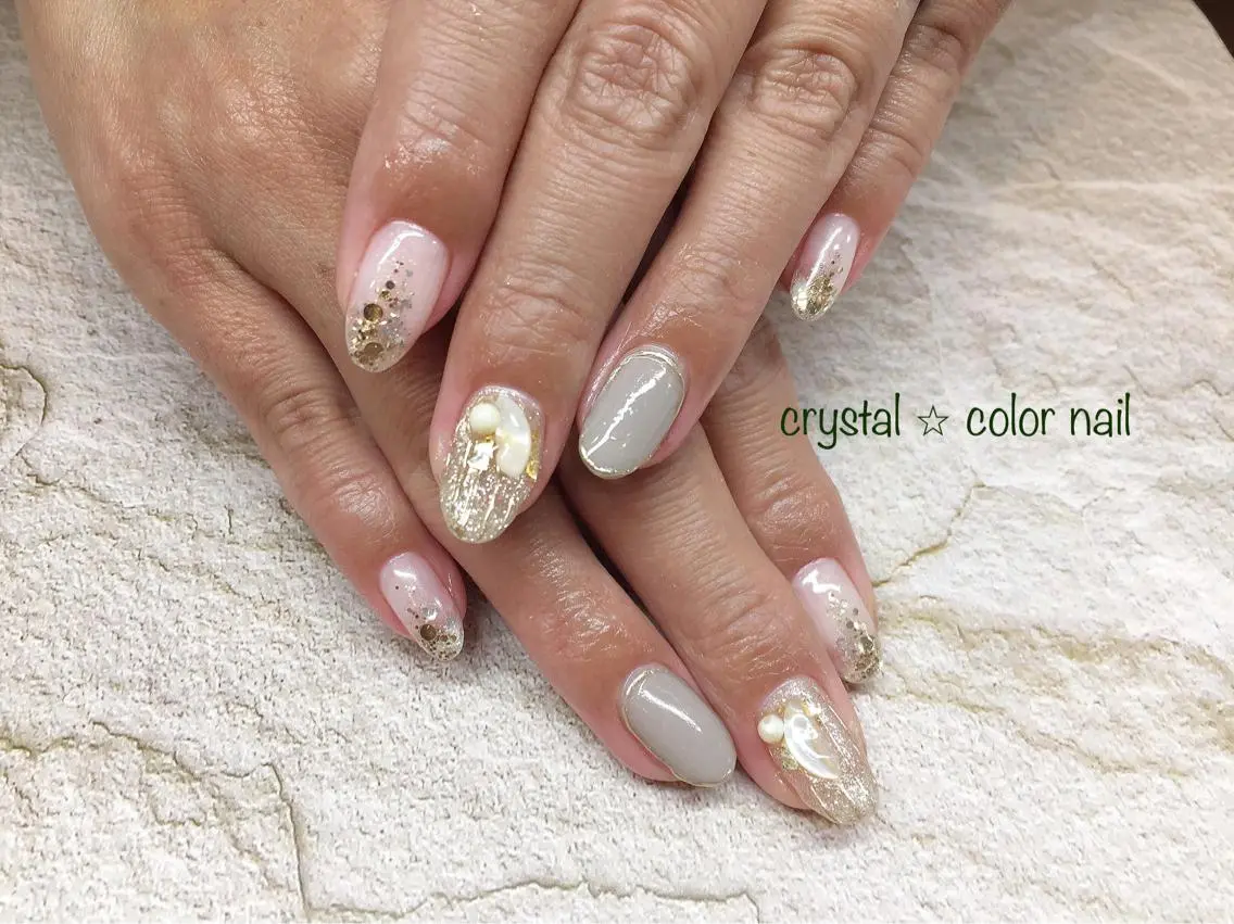 ネイル ニュアンスネイル crystal ⭐︎ colorのネイルデザイン