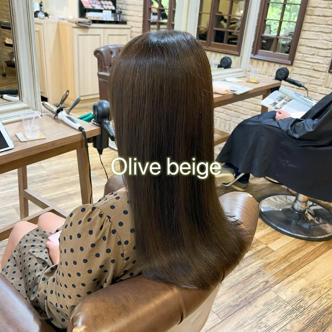 ロング ヘアカラー 染矢 優希のヘアスタイル