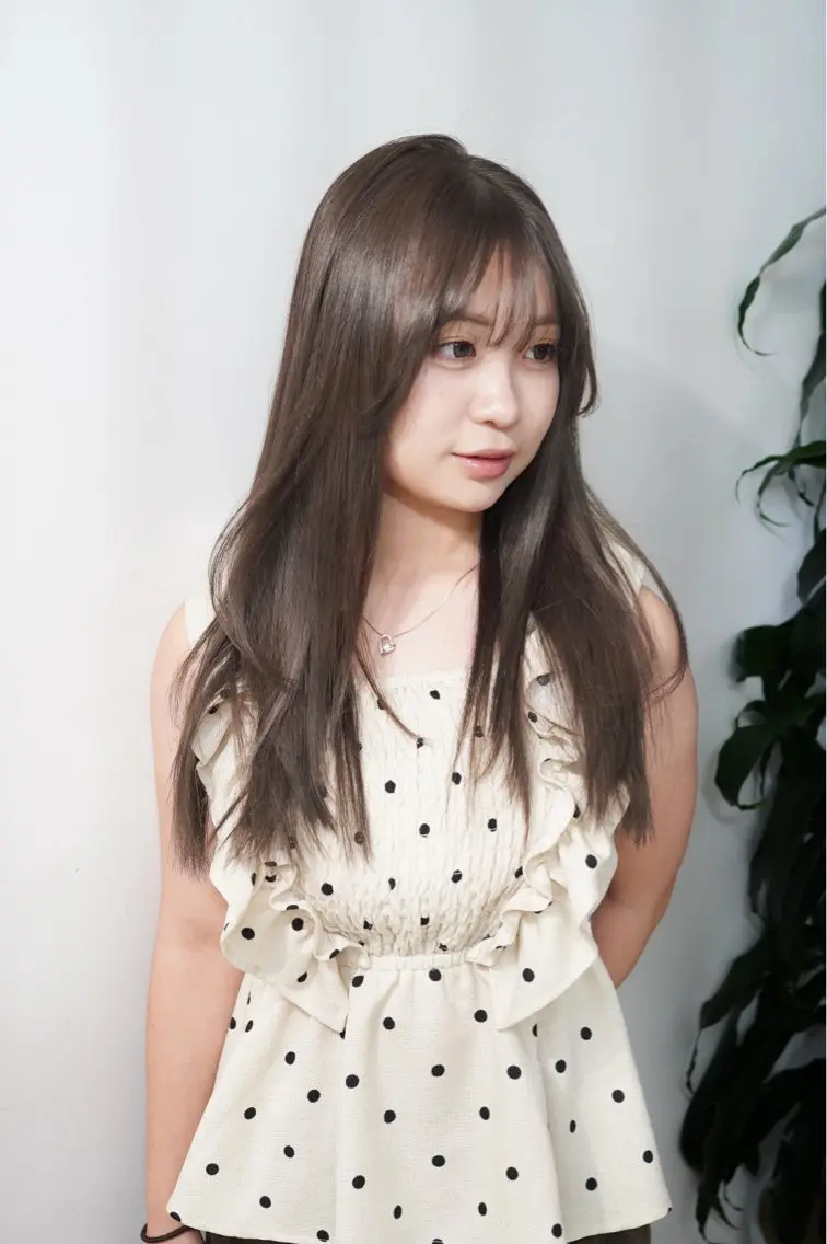 セミロング カラー カット ヘアカラー トリートメント 赤み消し/透明 感カラー🫧みらいのヘアスタイル