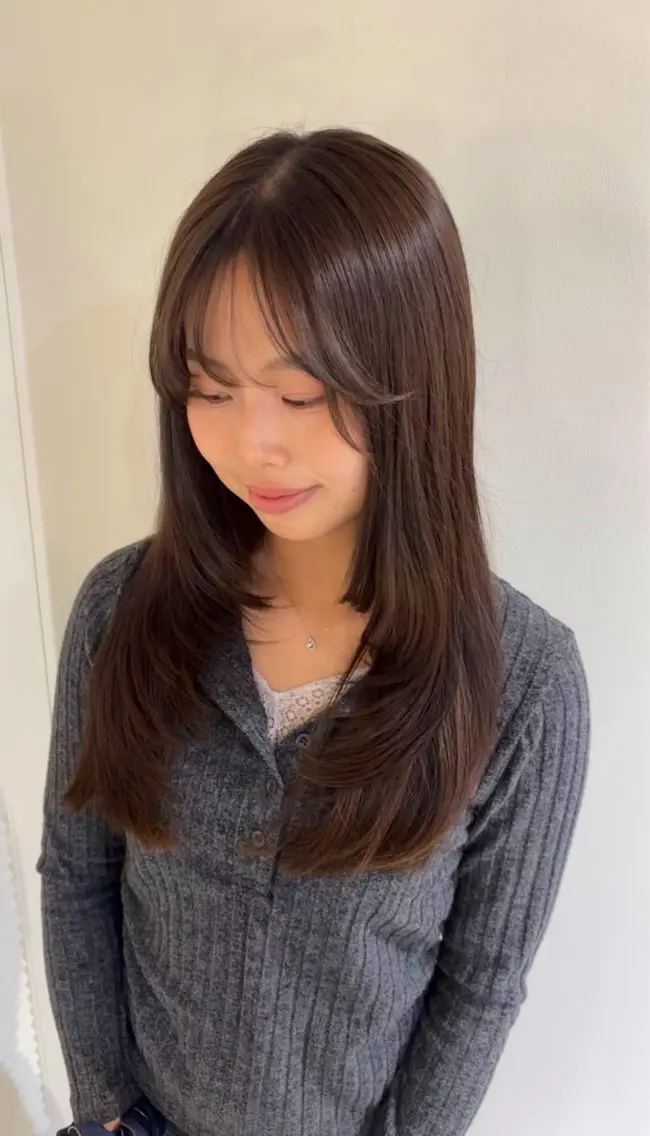 ロング 松田 羽未のヘアスタイル