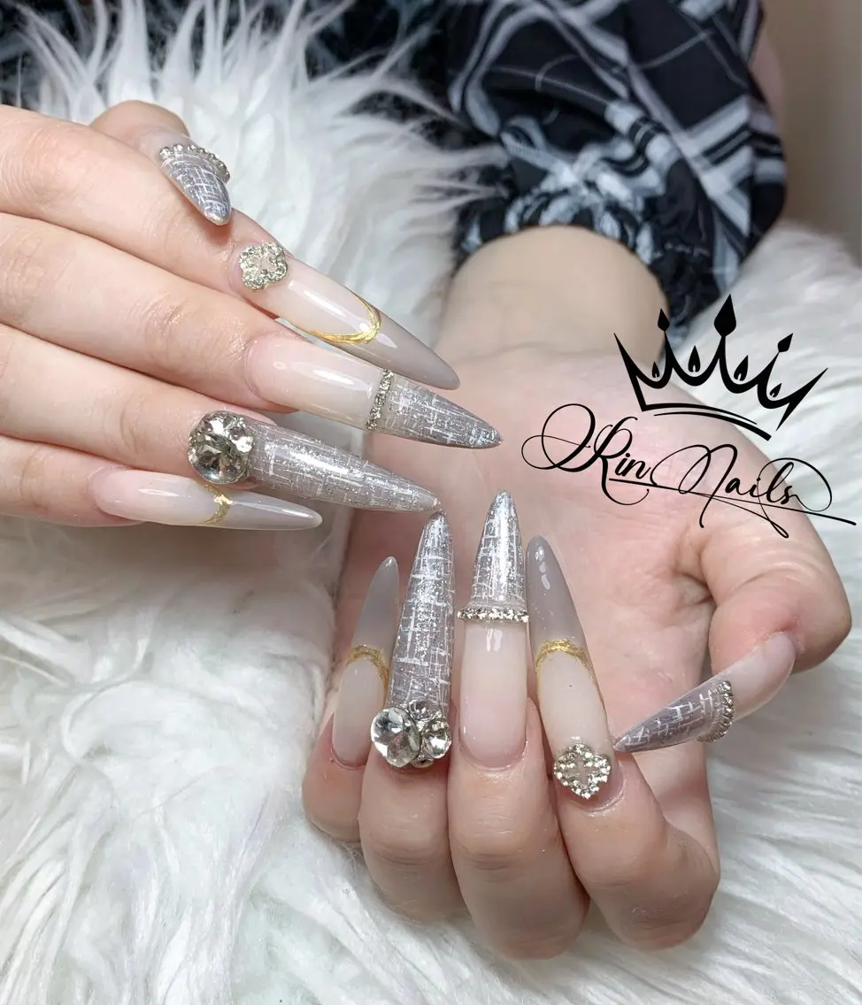 ネイル Rin.nails ネイルサロンのネイルデザイン