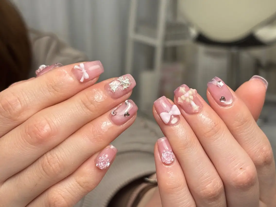 ショート トゥー フエンのネイルデザイン
