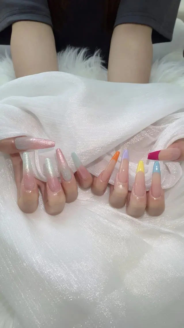 ネイル ハンドネイル ハンドケア Rei _Nail 新宿のネイルデザイン
