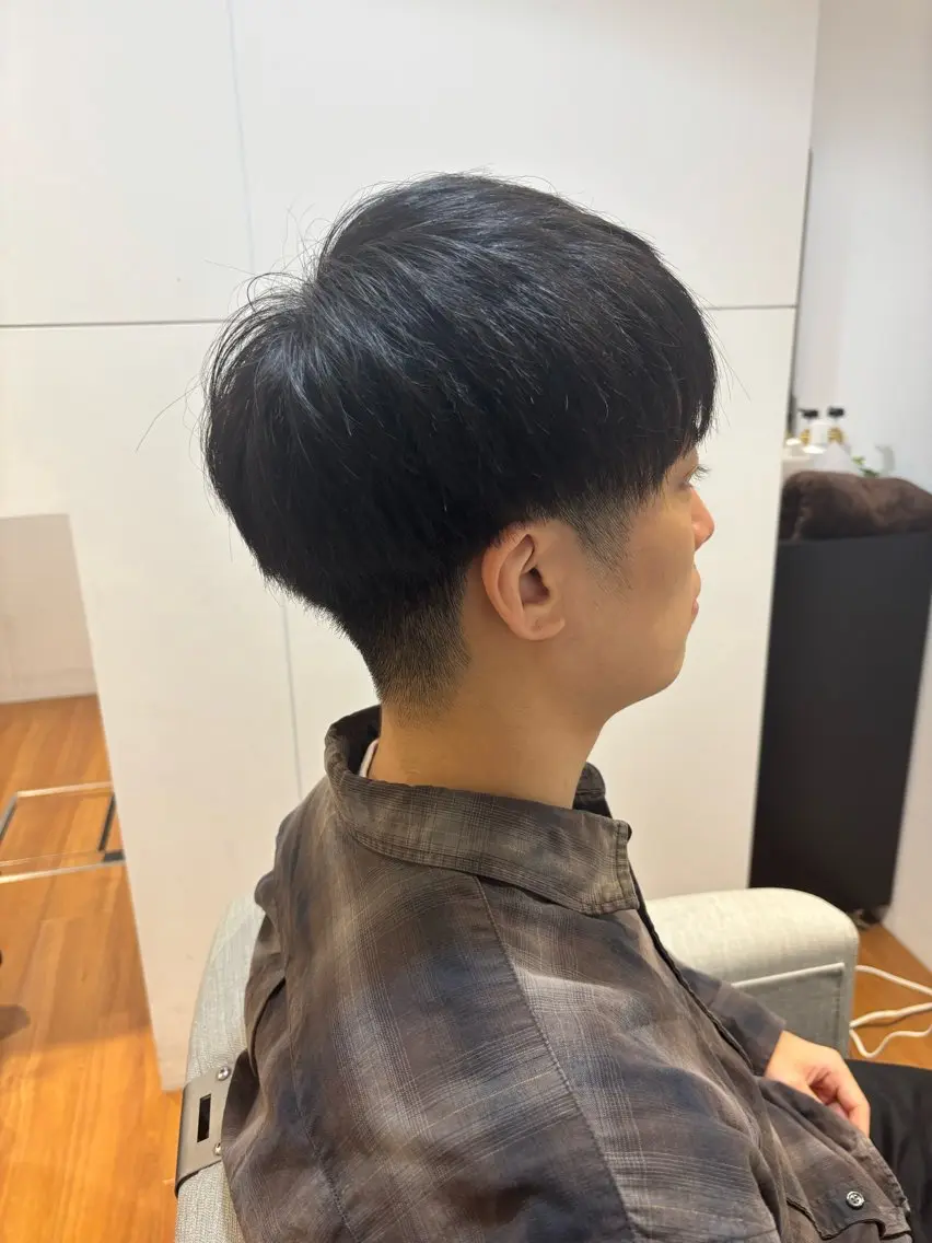 ショート メンズ 齋藤 奈美希のヘアスタイル