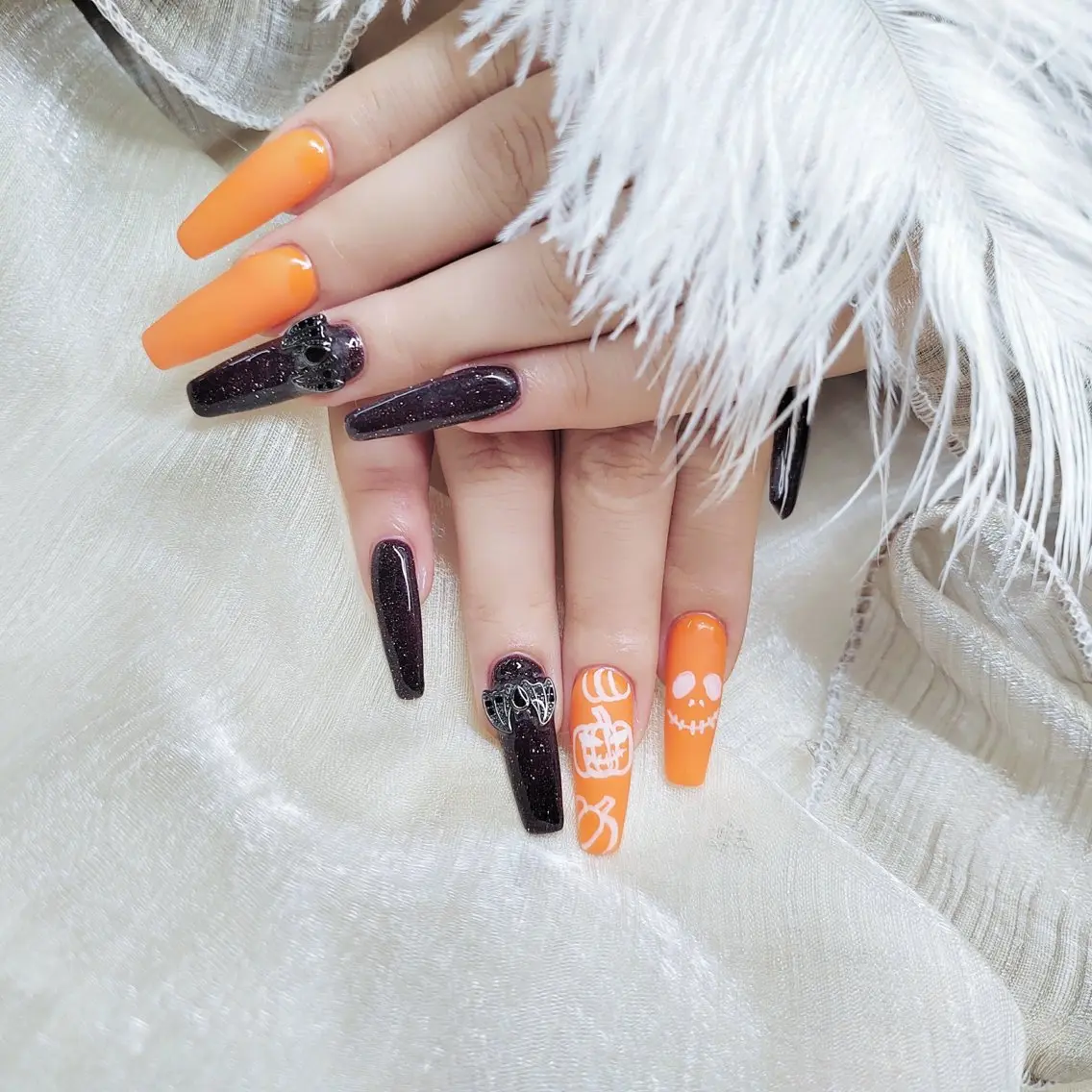 ネイル ハロウィン ハンドネイル 🎀宮澤 ミナ🎀のネイルデザイン