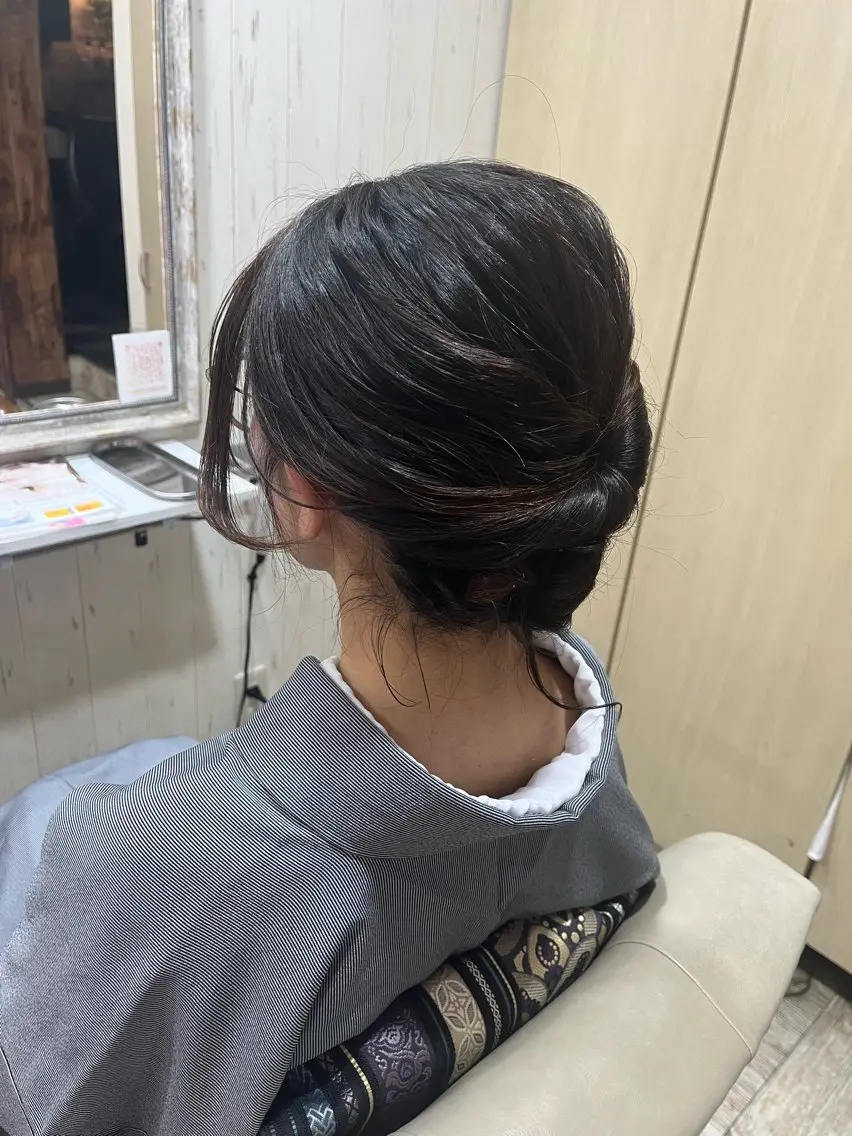 ミディアム ヘアセット キンサダ ワンリダのヘアスタイル