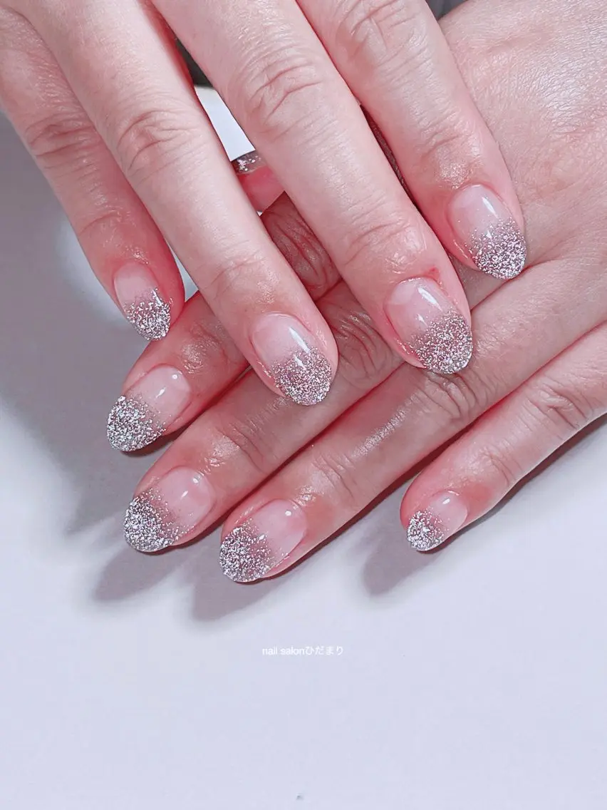 ネイル フラッシュネイル グラデーション ラメ(グリッター) パープル ハンドネイル NailSalon ひだまりのネイルデザイン