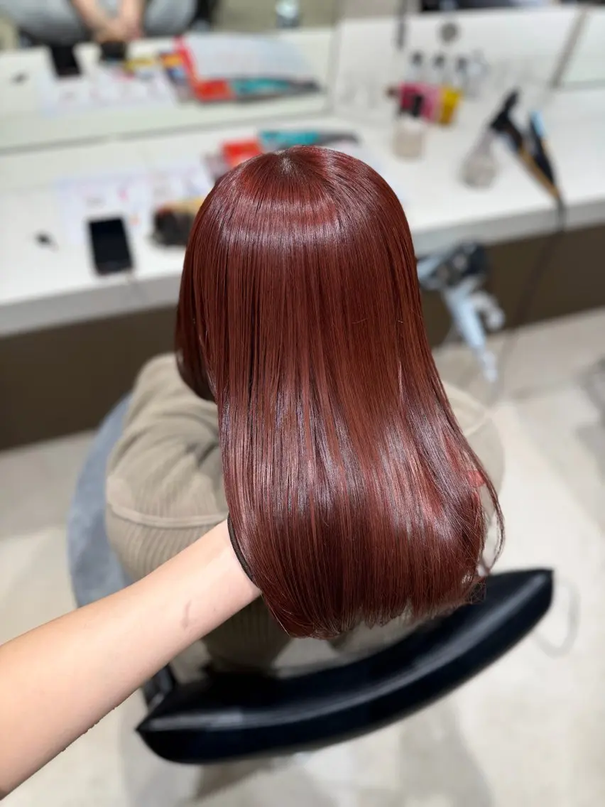 ミディアム カラー ヘアカラー トリートメント 髪質改善/レイヤー 暖色/shiinaのヘアスタイル
