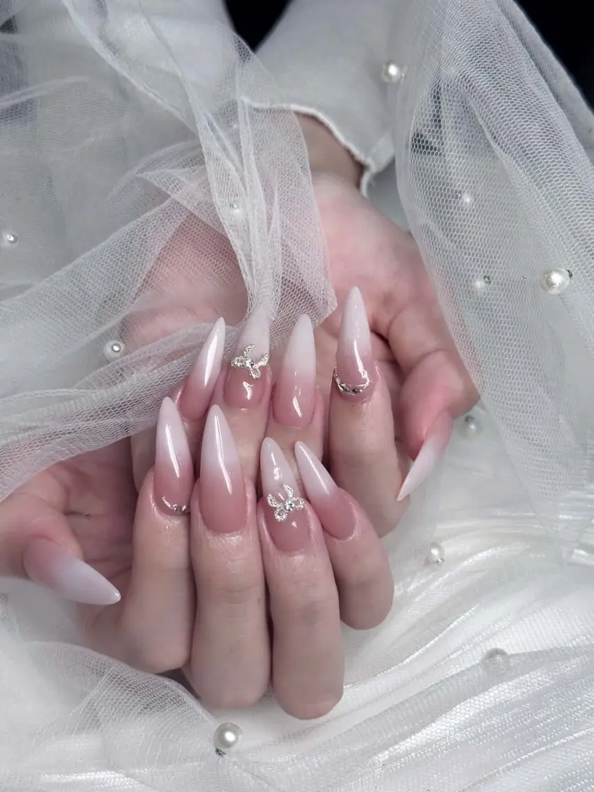 ネイル グラデーション Mi nailsのネイルデザイン