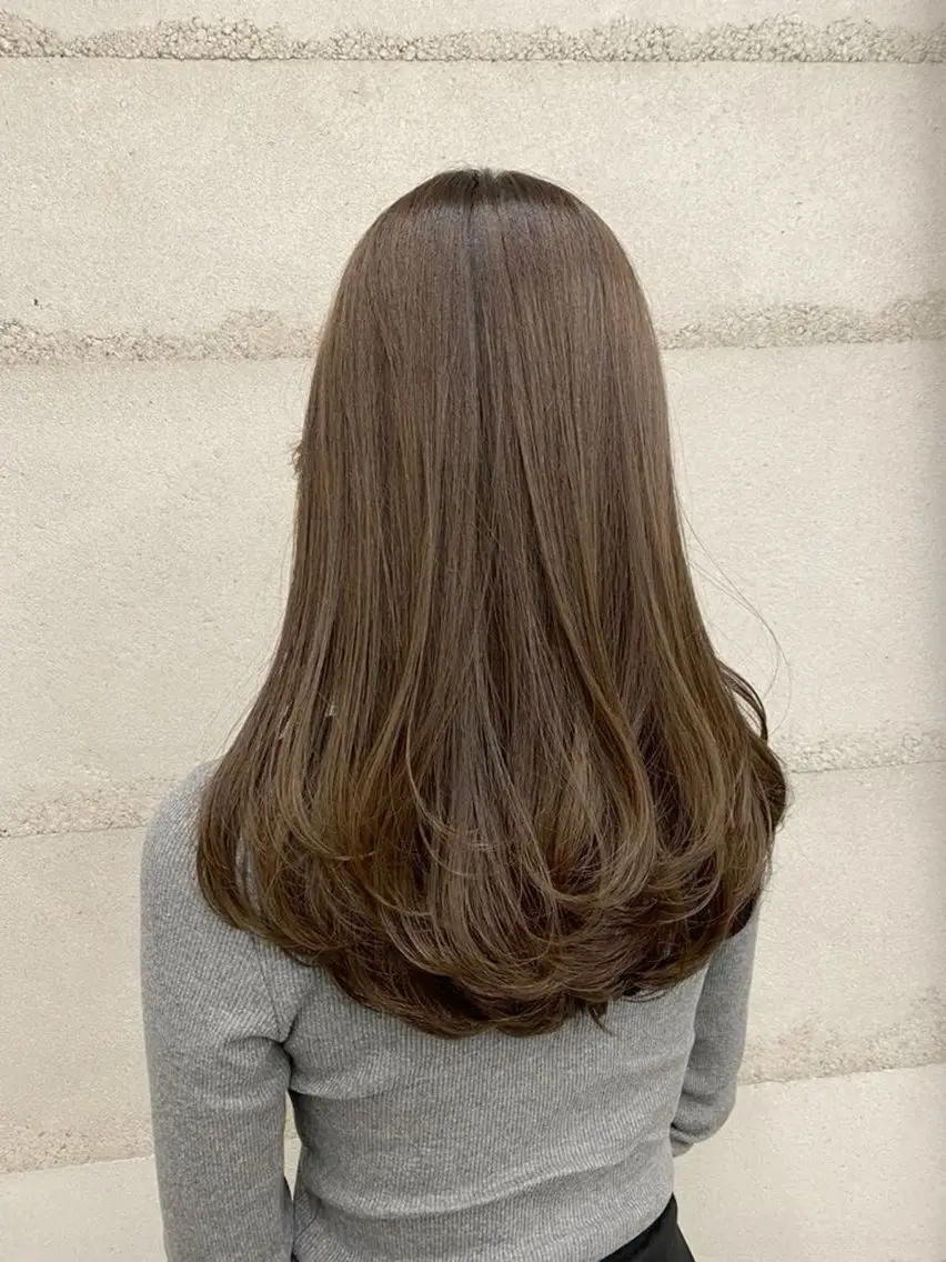 ミディアム カラー カット ヘアカラー トリートメント 表参道🌿赤み消し カラー/チナツのヘアスタイル