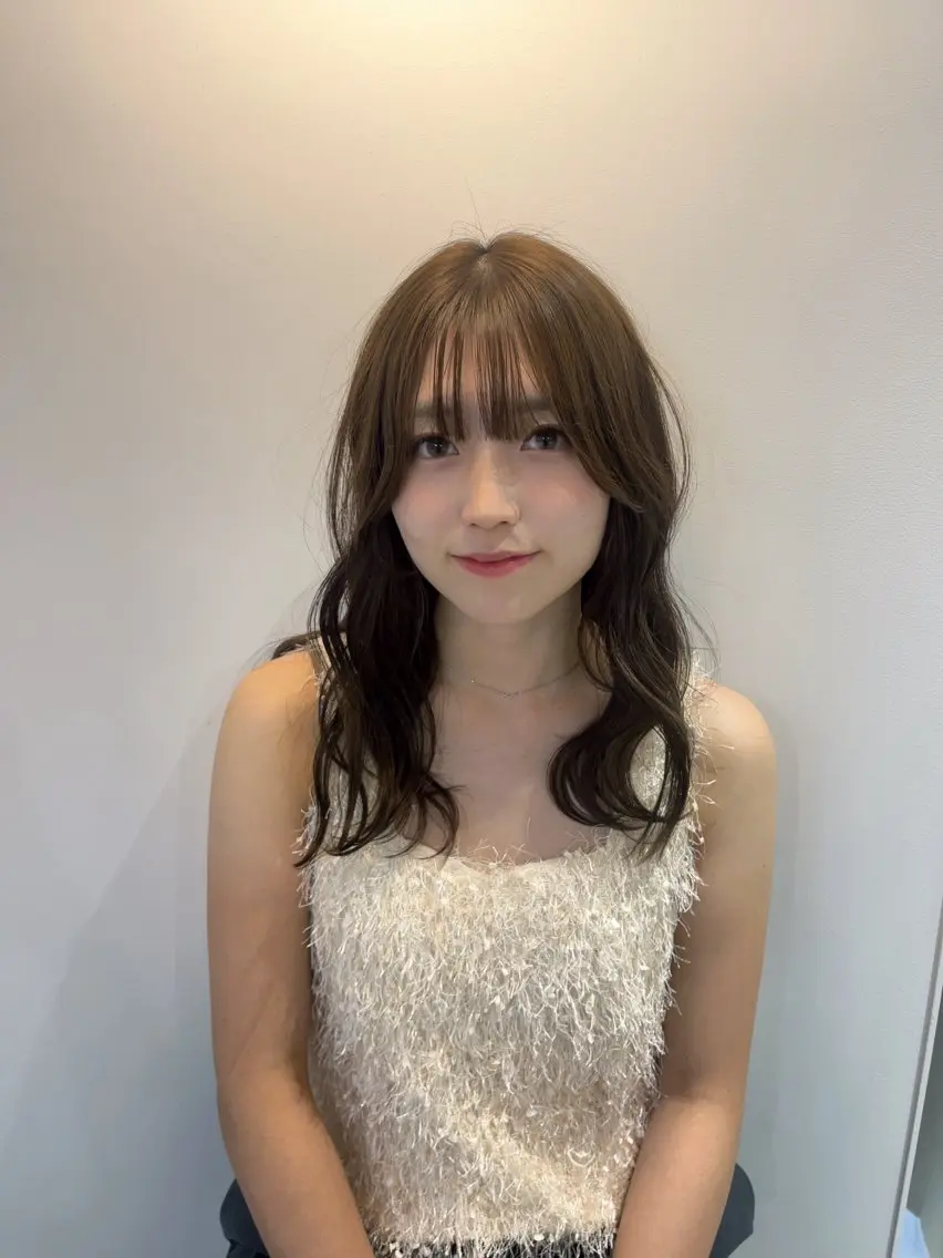 セミロング カラー ヘアカラー トリートメント akira iconのヘアスタイル