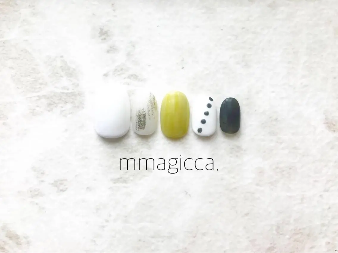 ネイル ジェルネイル mmagicca. 【 まじか. 】のネイルデザイン