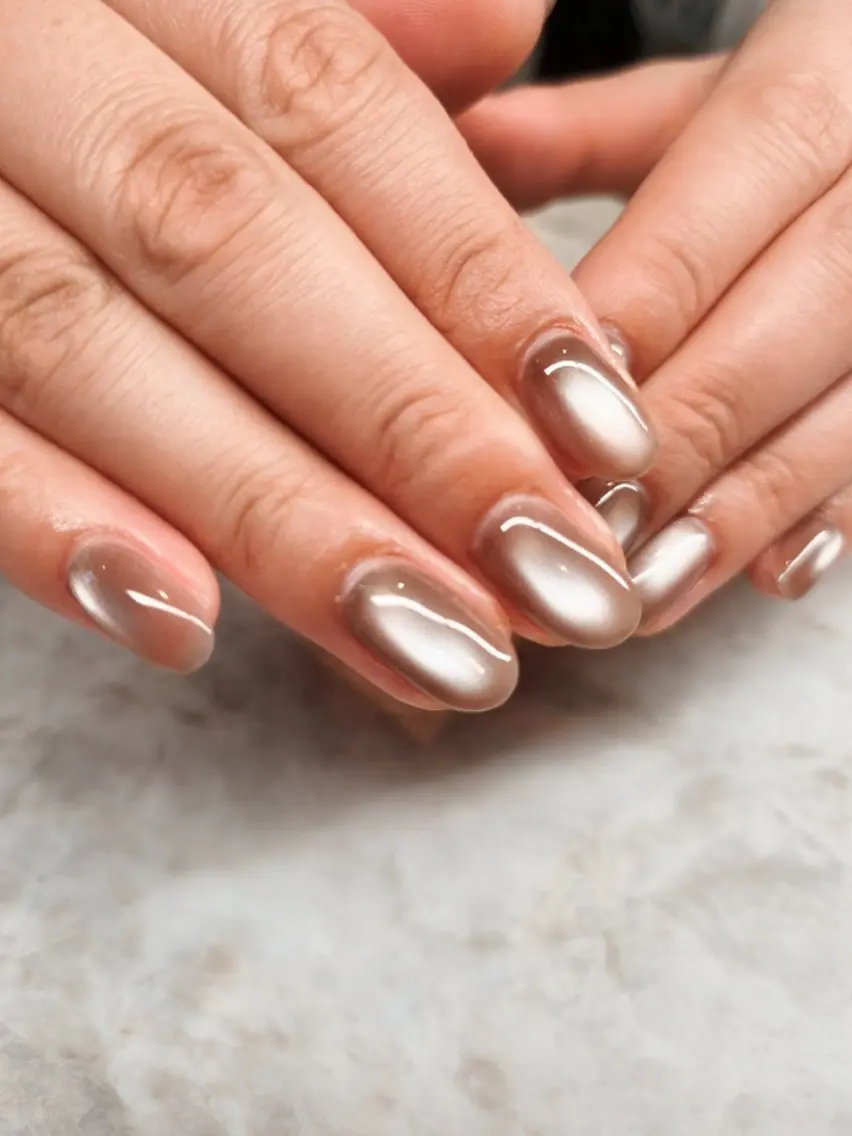ネイル マグネットネイル シンプルネイル ハンドネイル Hanano  nail  Lisaのネイルデザイン