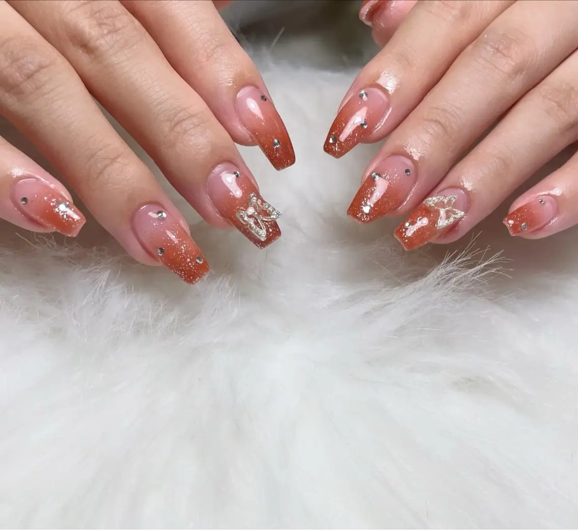 ネイル 成人式 フットネイル フレンチネイル ジェルネイル 韓国ネイル nail salon fee(フィー)のネイルデザイン