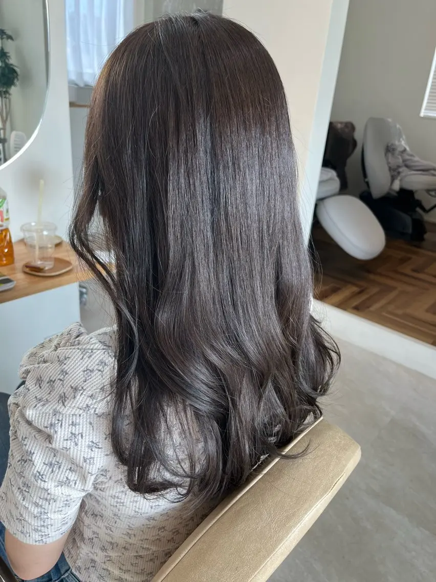 セミロング カット ヘアカラー 加藤 明香里のヘアスタイル