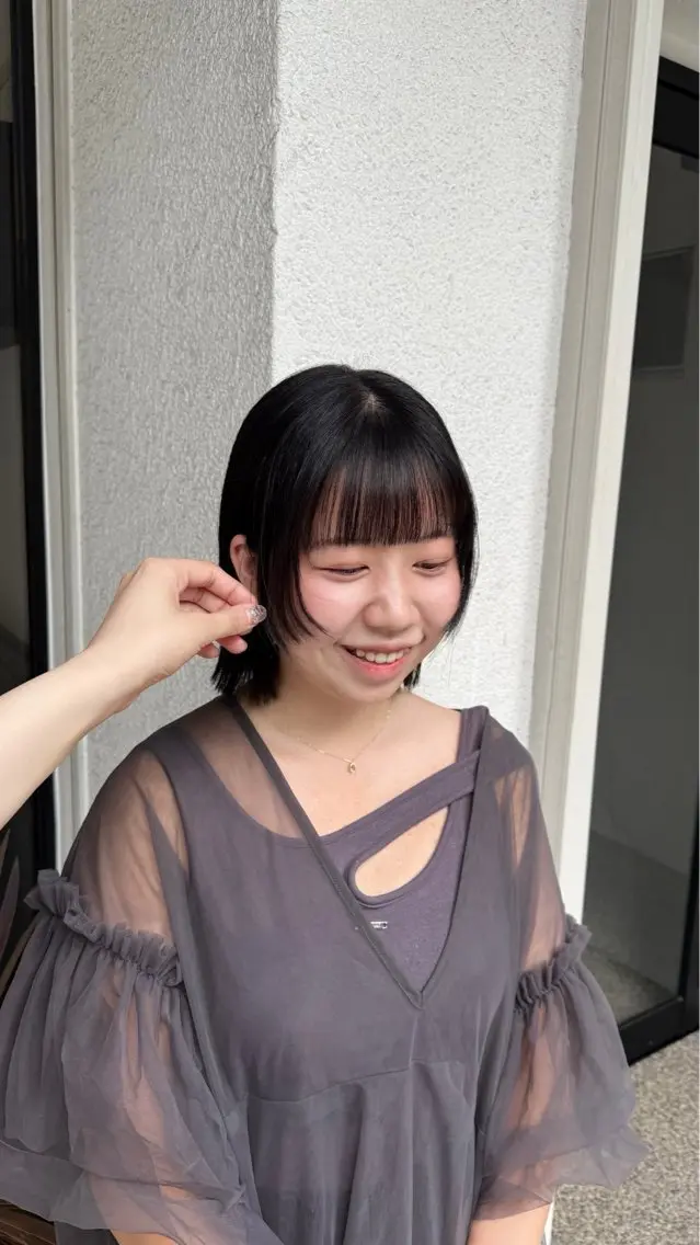 ショート ボブ 顔周りカット 外ハネヘア ヒグチ マユのヘアスタイル