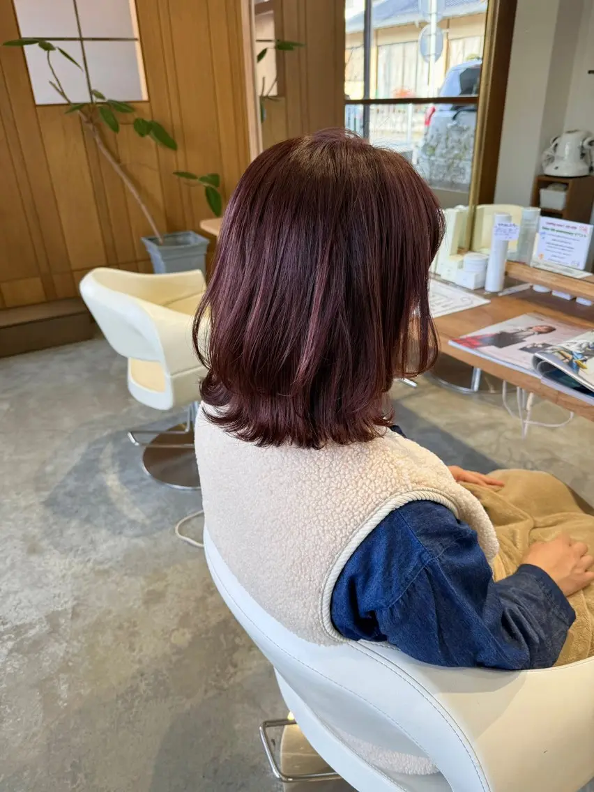 ミディアム カラー ミディアムレイヤー ベージュカラー ピンクカラー ピンクベージュ レイヤーカット fulam/ WATANABEのヘアスタイル