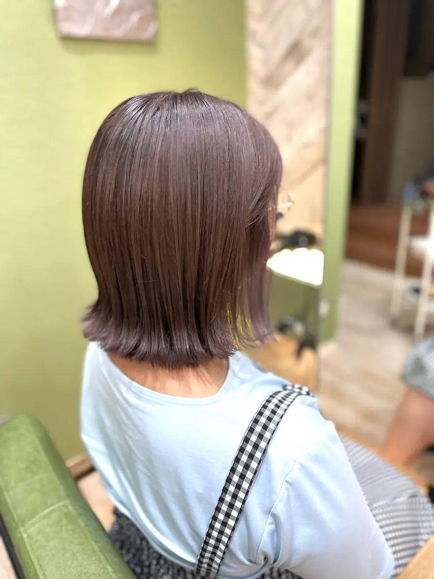 ミディアム カラー カット ヘアカラー トリートメント 佐々木 美帆のヘアスタイル