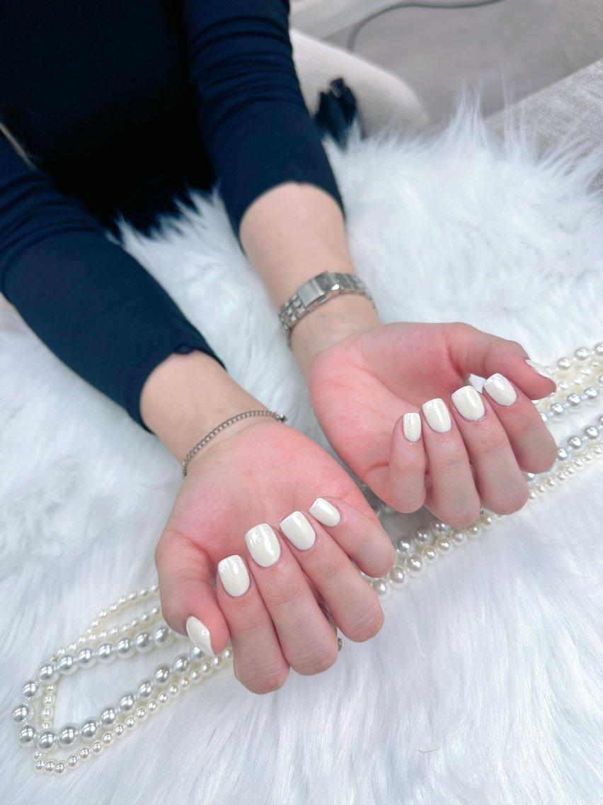 ネイル アートネイル ジェルネイル 韓国ネイル ニュアンスネイル ハンドネイル Luna Nail.Novaのネイルデザイン