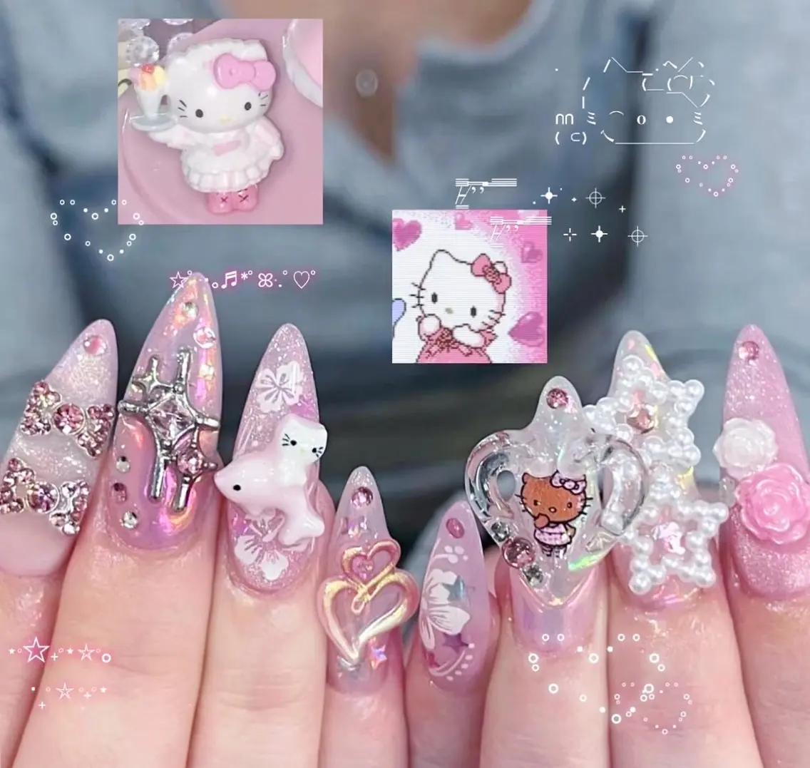 ネイル フレンチネイル グラデーション キラキラネイル 韓国ネイル マグネットネイル 🎀🎀YooLi Nail Salonのネイルデザイン