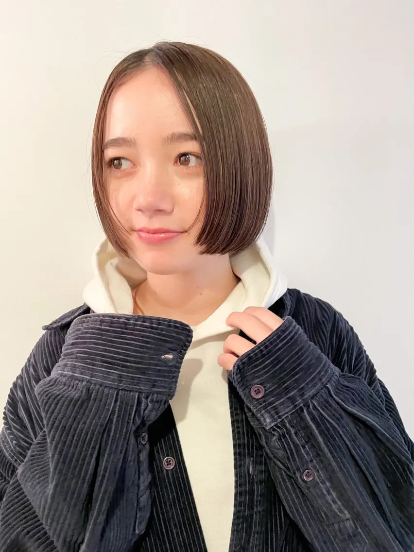 ショート カラー アッシュ ボブ カット ヘアカラー トリートメント Takuma Suzuki中目黒のヘアスタイル