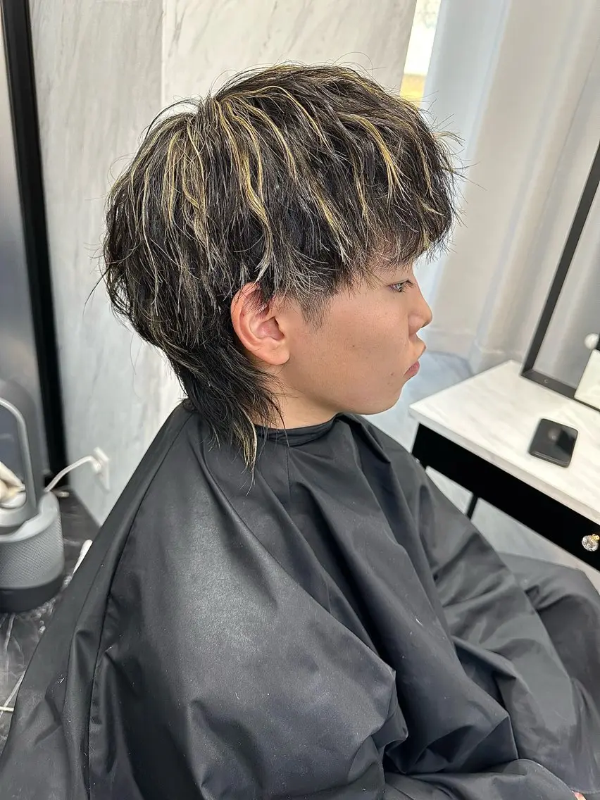 ショート カラー メンズ メンズハイトーン ハイトーンカラー カット ヘアカラー メンズ特化/ マンツーマン/Ryuのヘアスタイル