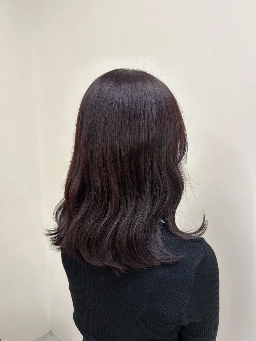 ミディアム 田中 樹奈のヘアスタイル
