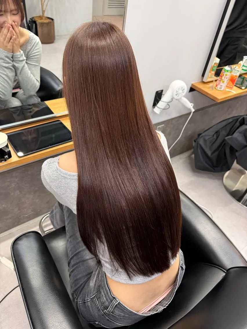 ロング カラー ブリーチ ブラウンカラー 透明感カラー ブリーチなしカラー カット ヘアカラー レイヤーカット 韓国風PAOのヘアスタイル