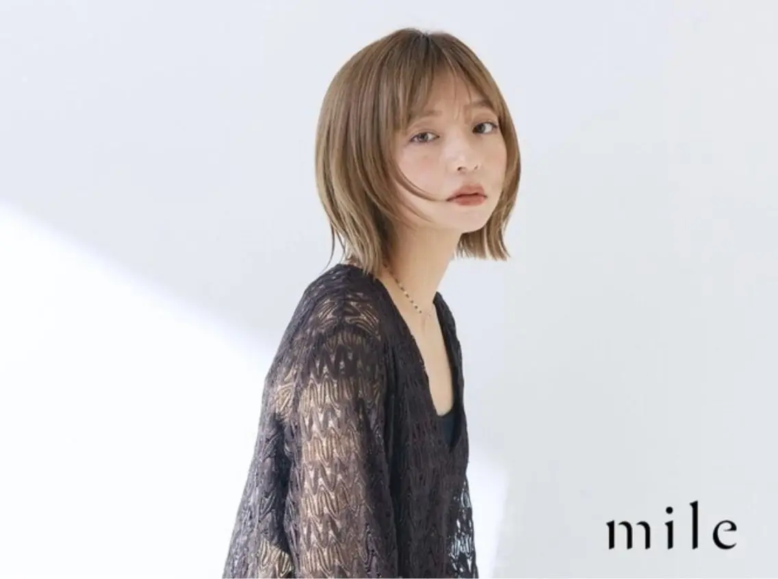 カラー 重村 実瞳のヘアスタイル