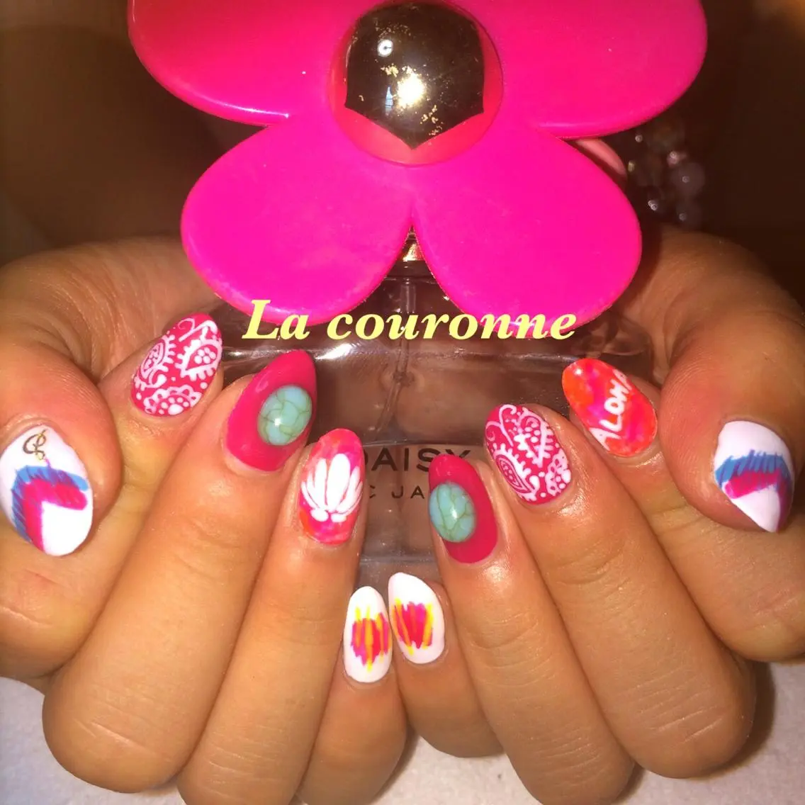 ネイル Lacouronne NATSUMIのネイルデザイン