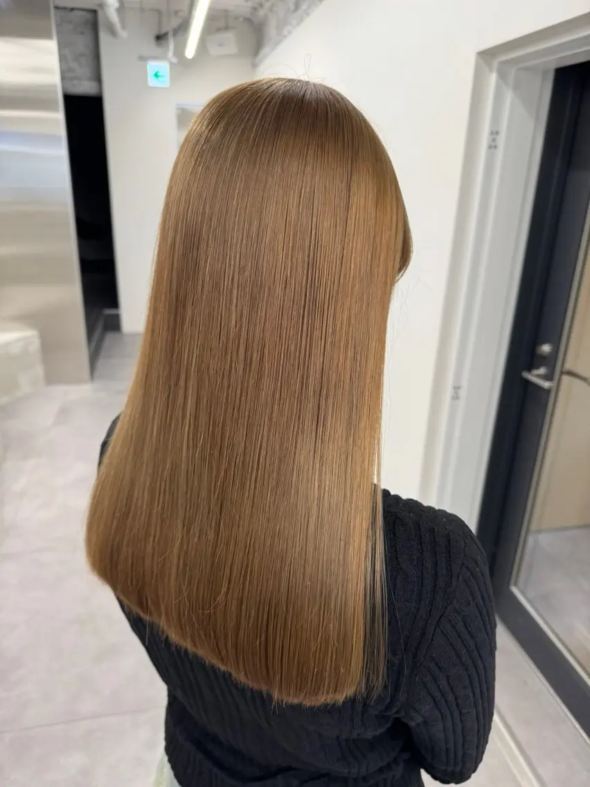 ⭐️新規限定⭐️ケアブリーチ【ダメージ95%カット！ケアブリーチ込】+カラー+SONQ3stepトリートメントの写真