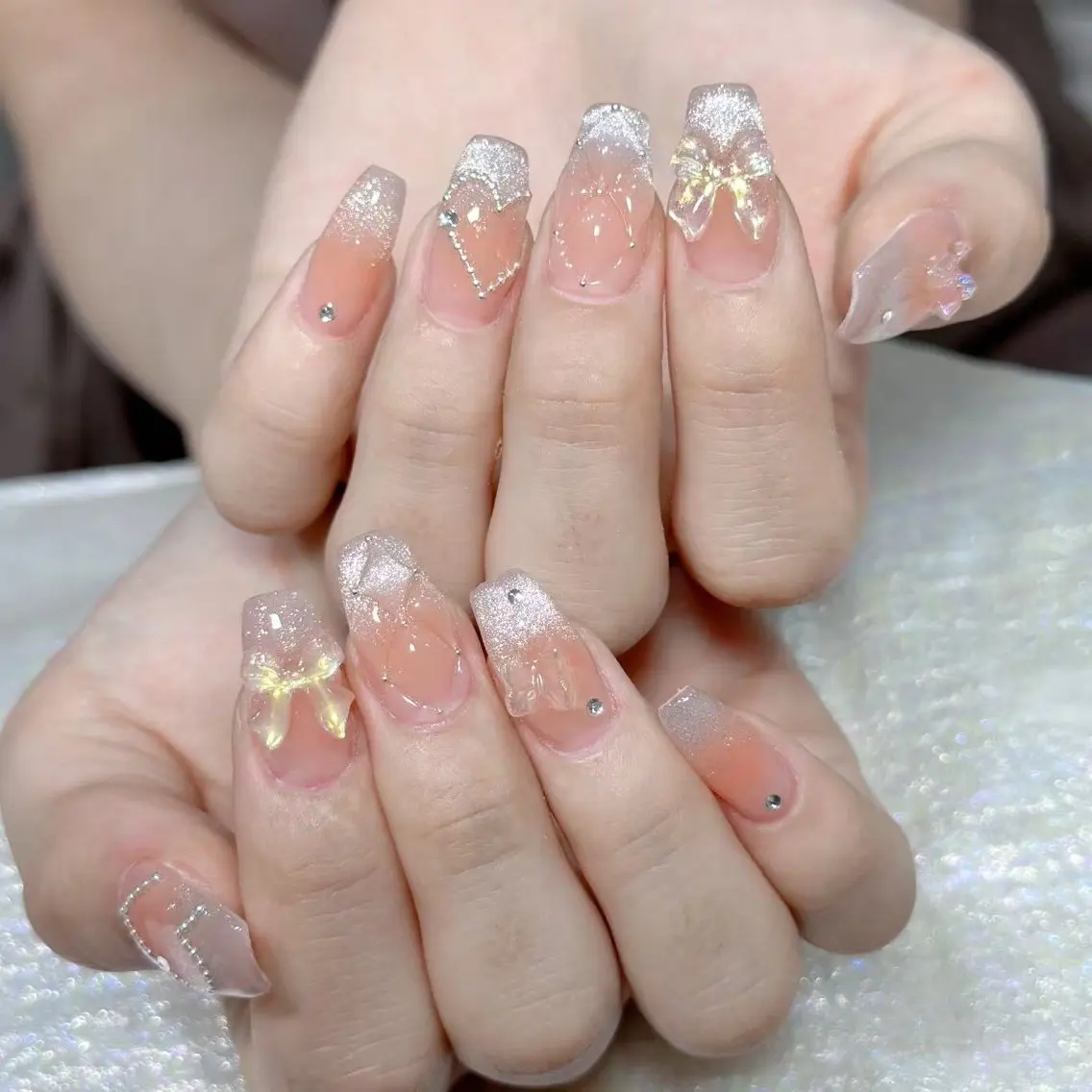 ネイル ハンドネイル Queens ひなのネイルデザイン