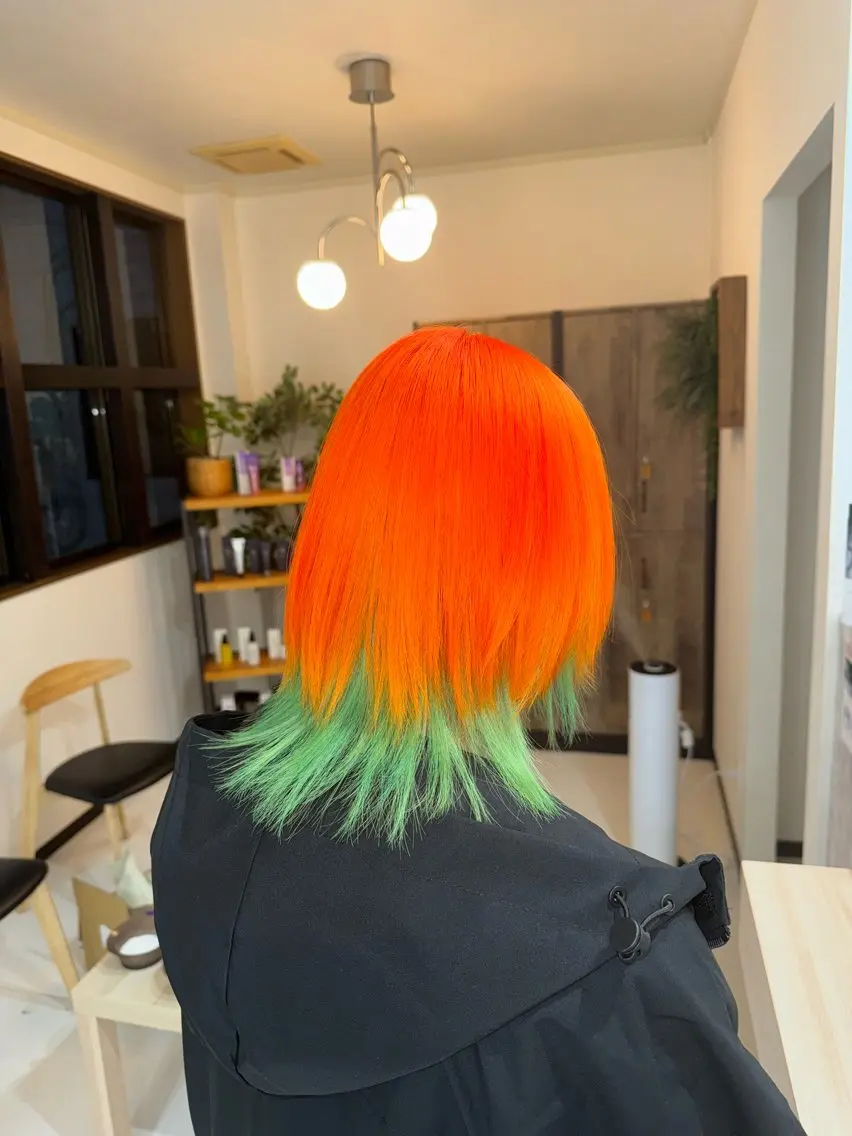 ミディアム ヘアカラー 手塚 麗のヘアスタイル