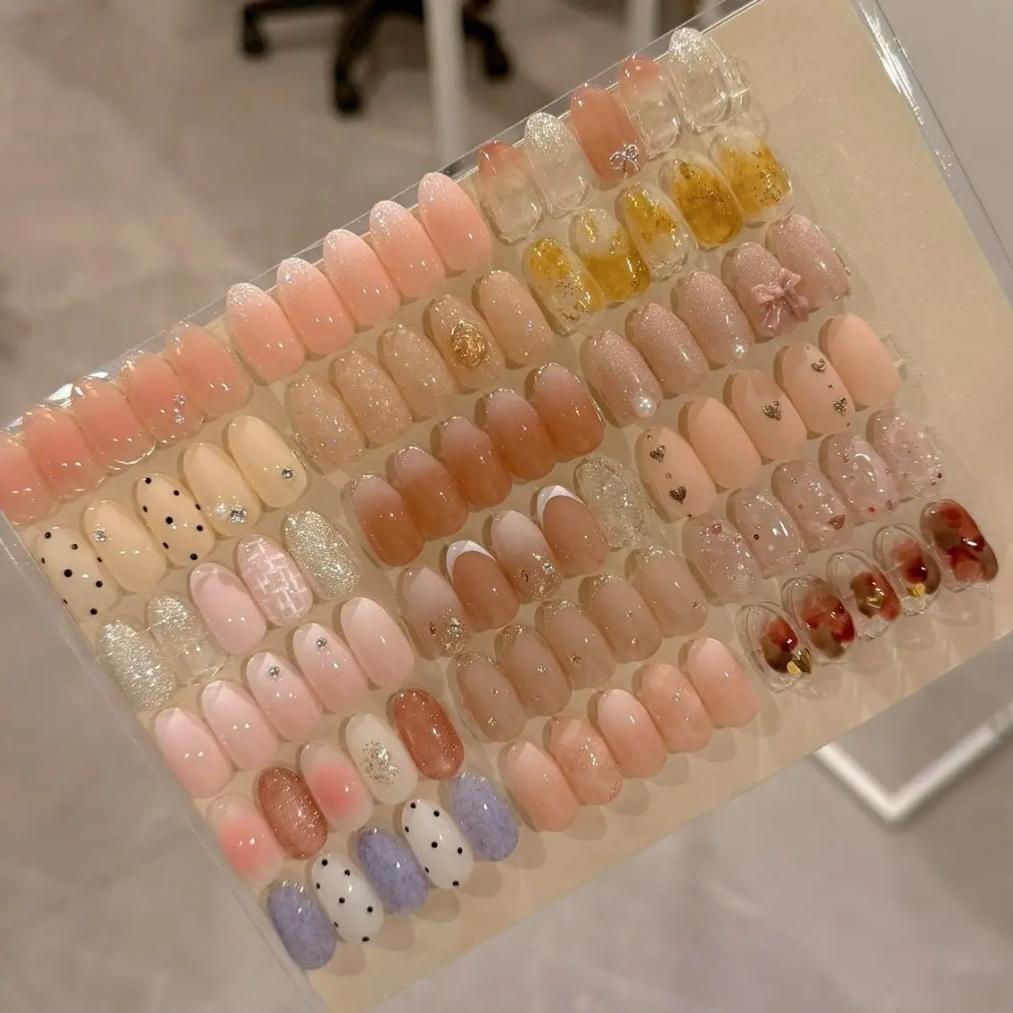 オフなし✋季節のニュアンスネイル⚠️現金のみの写真
