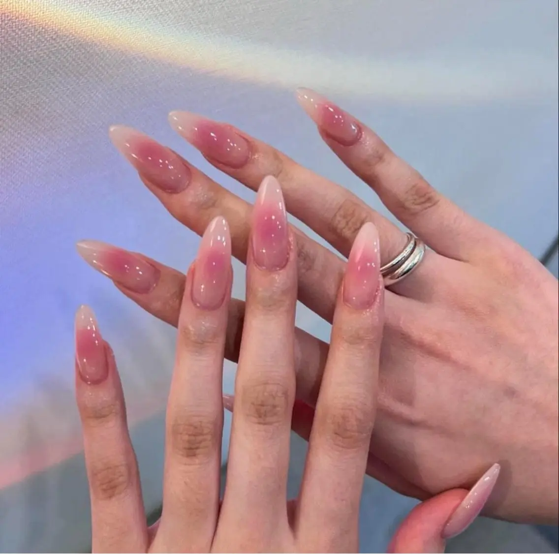 ネイル グラデーション 韓国ネイル ロングネイル ピンク 中野駅から2分 MEO NAILのネイルデザイン