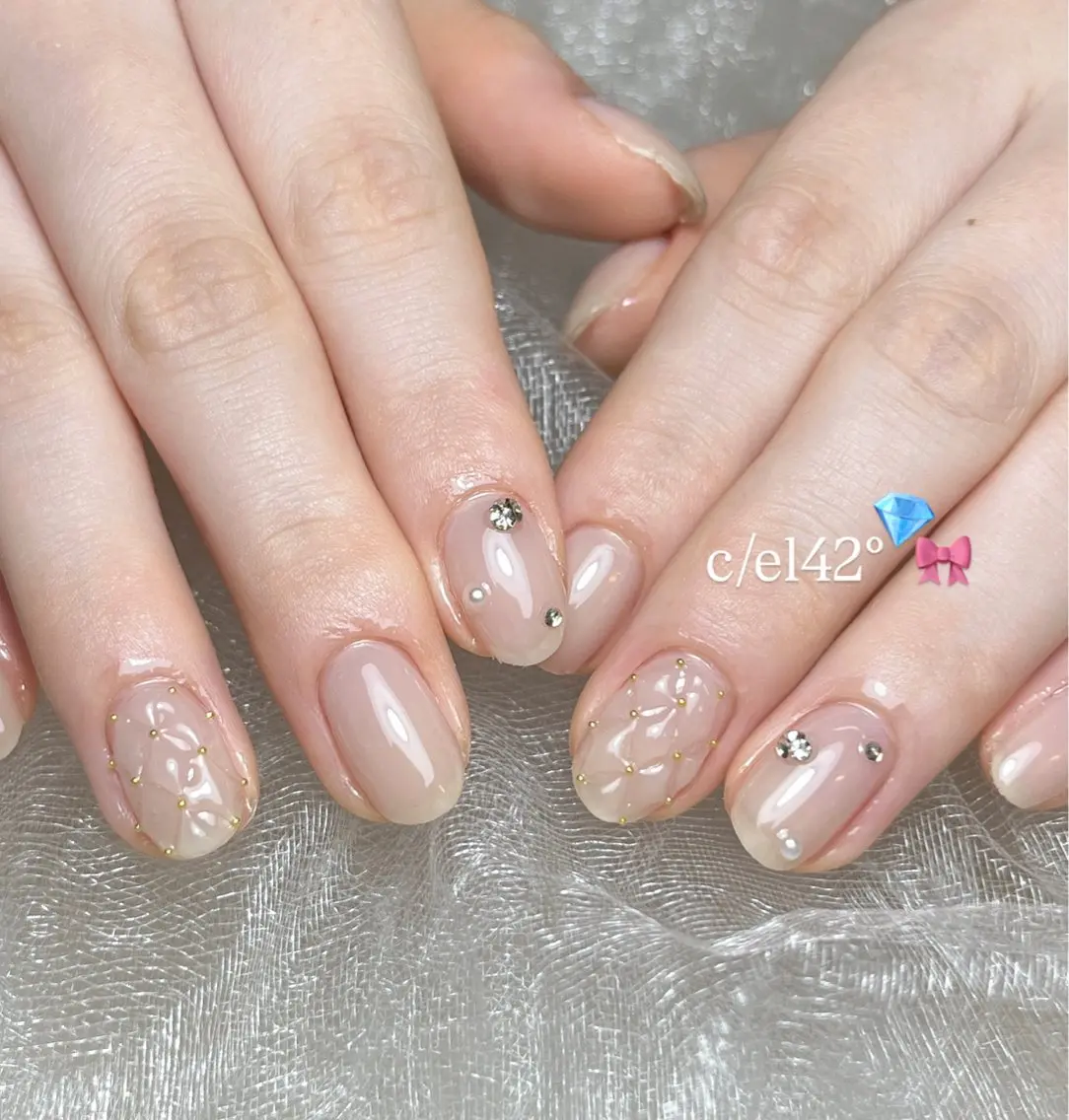 ネイル ハンドネイル cie/42° NIJINAのネイルデザイン