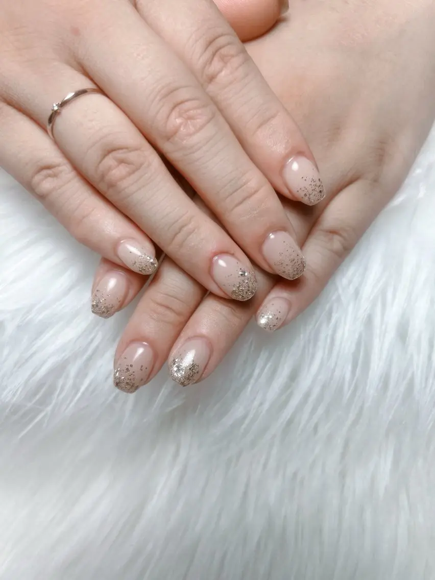 【ご新規様限定】【オフ無料】ワンカラーorラメグラ💅160色から選べる♪※必ずオフありorオフなしお知らせください！の写真