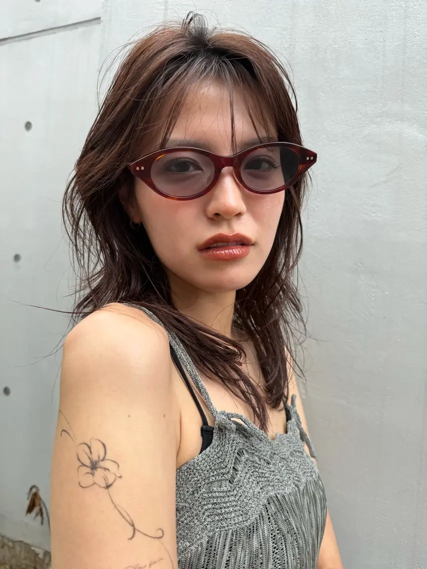 セミロング アッシュ アッシュブラウン ラベンダーベージュ ボブ ハッシュカット カット ヘアカラー レイヤーカット\ウル フ　chinatsuのヘアスタイル