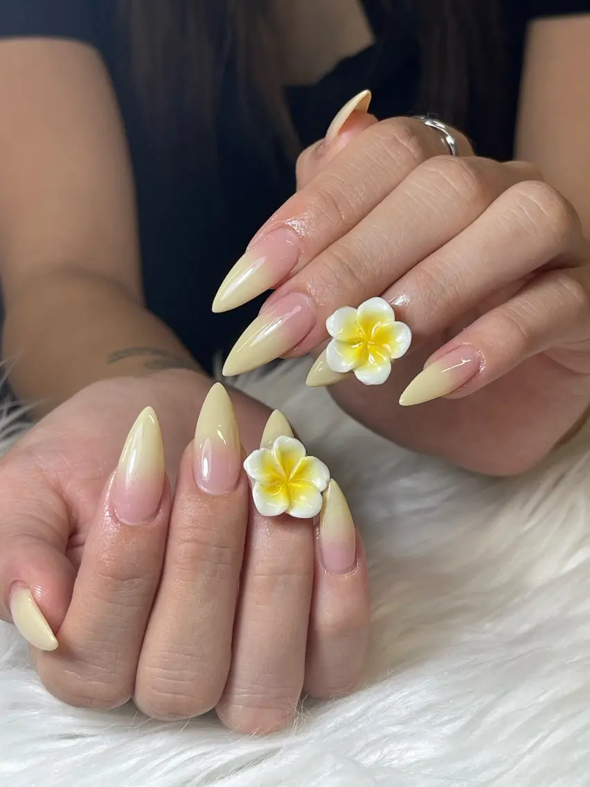 ネイル ハンドネイル NiJi Nailsのネイルデザイン